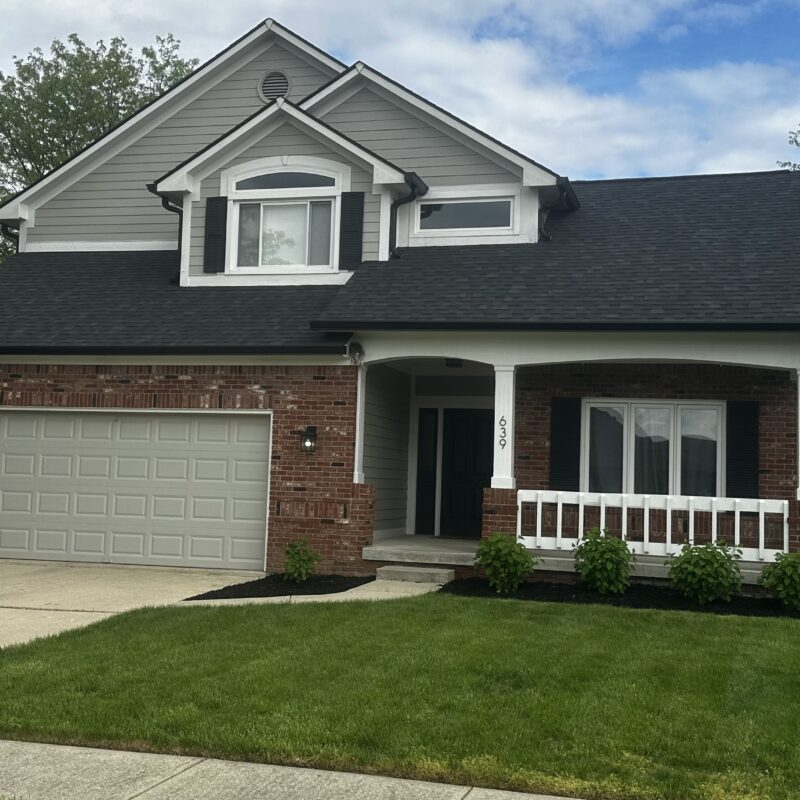 Completed architectural shingle roof on a Central Indiana home