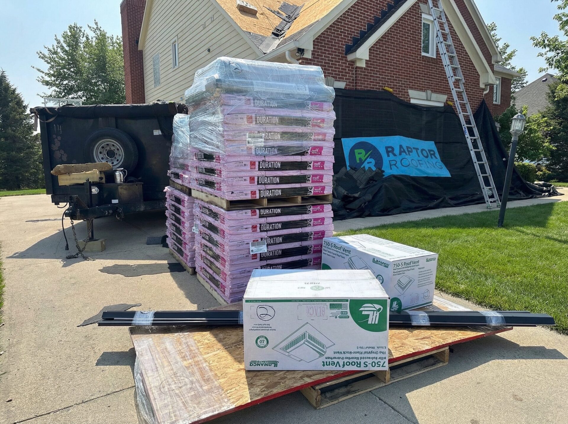 Owens Corning Duration roofing materials at a Raptor Roofing jobsite